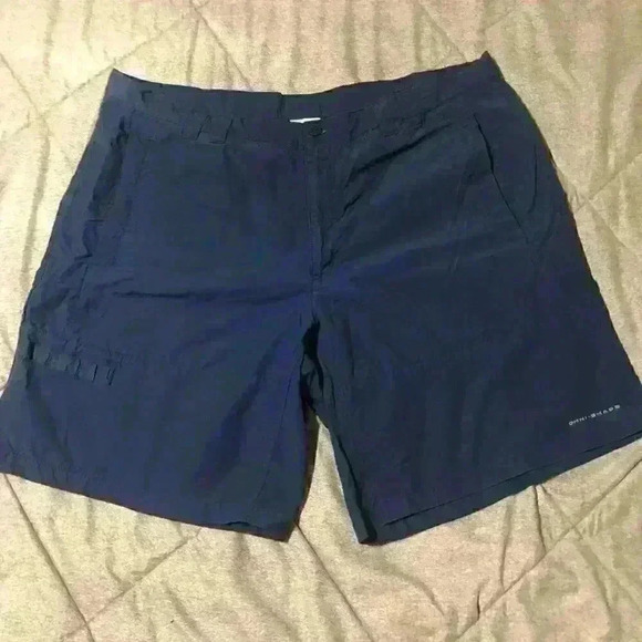 COLUMBIA PFG Shorts Men's Omni Shade Pocket Graphic Logo Navy‎ Blue Size 42 - Picture 1 of 4